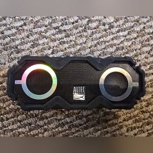 Altec Lansing Mini Life Jacket Jolt, Waterproof 5 -Watt Bluetooth Indoor/Outdoor